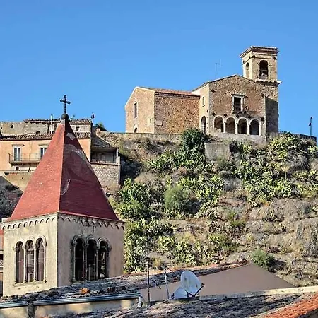 Sicilian Mountain Oasis